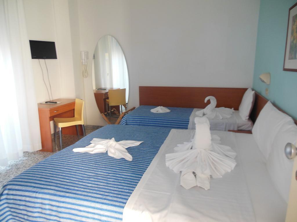 Hotel Edy Rimini Eksteriør bilde