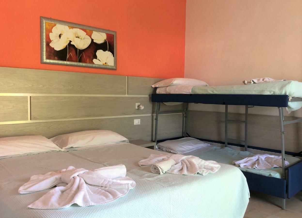 Hotel Edy Rimini Eksteriør bilde