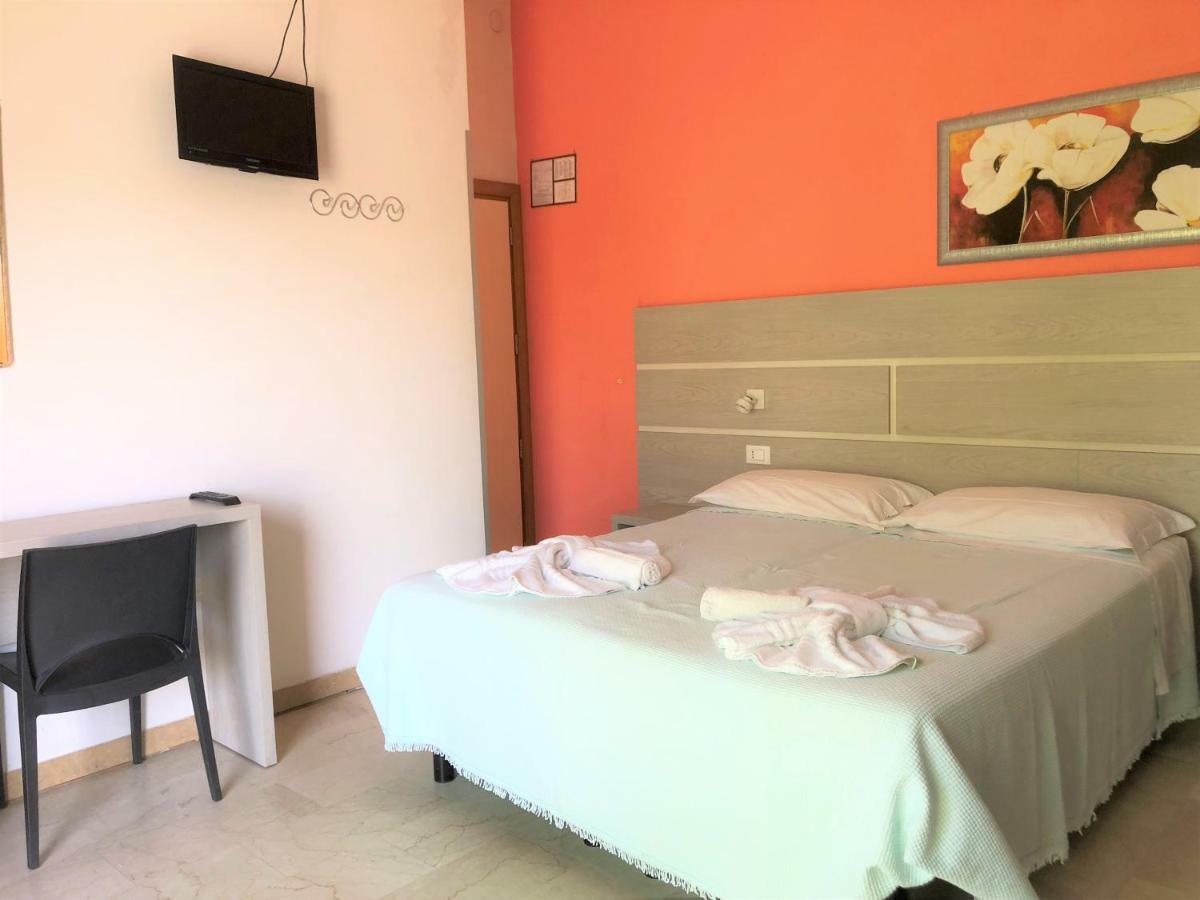 Hotel Edy Rimini Eksteriør bilde