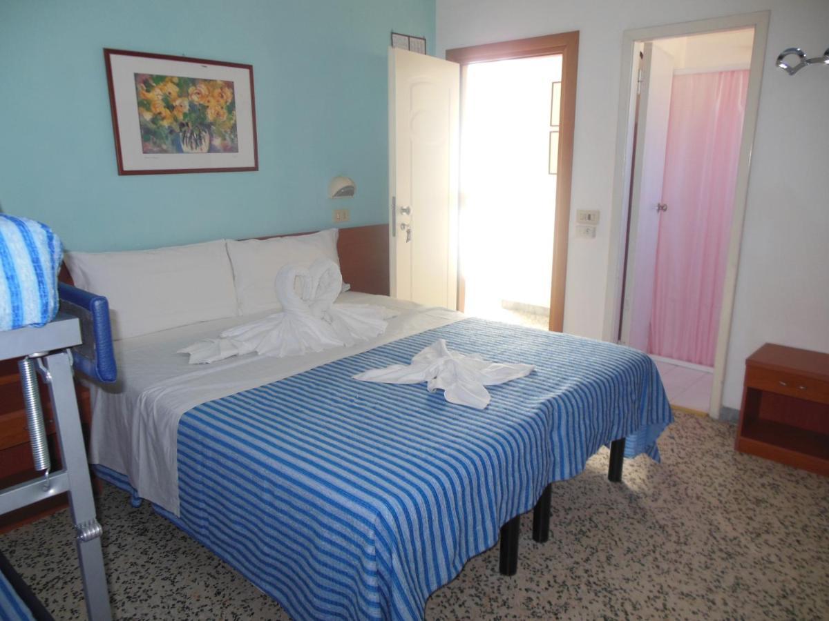 Hotel Edy Rimini Eksteriør bilde