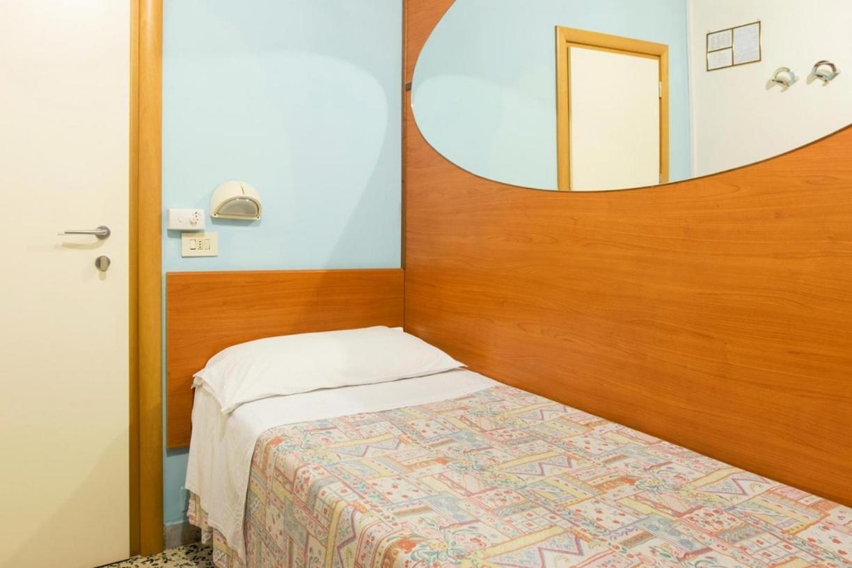 Hotel Edy Rimini Eksteriør bilde